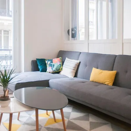 Apartment Beautiful Design And Bright Appt In Paris